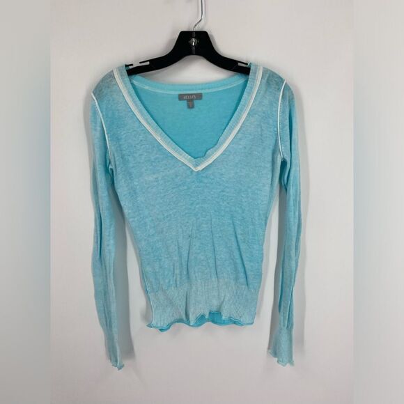 Delia’s Women’s Deep V Neck Long Sleeve Lightweight Sweater size S - Picture 1 of 6